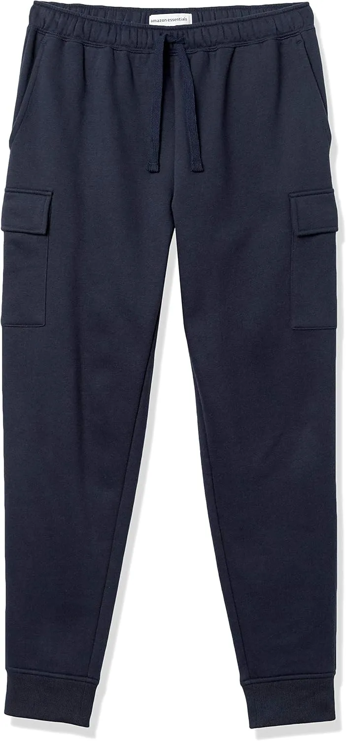 Amazon Essentials Men's Cargo Fleece Jogger Sweatpant with Relaxed Fit