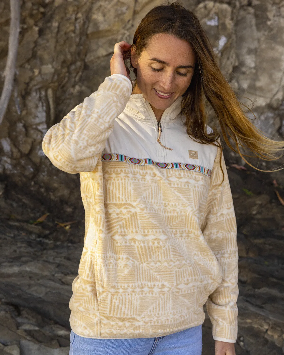 Boundary Lite Mock Neck Sweatshirt - Desert Sand