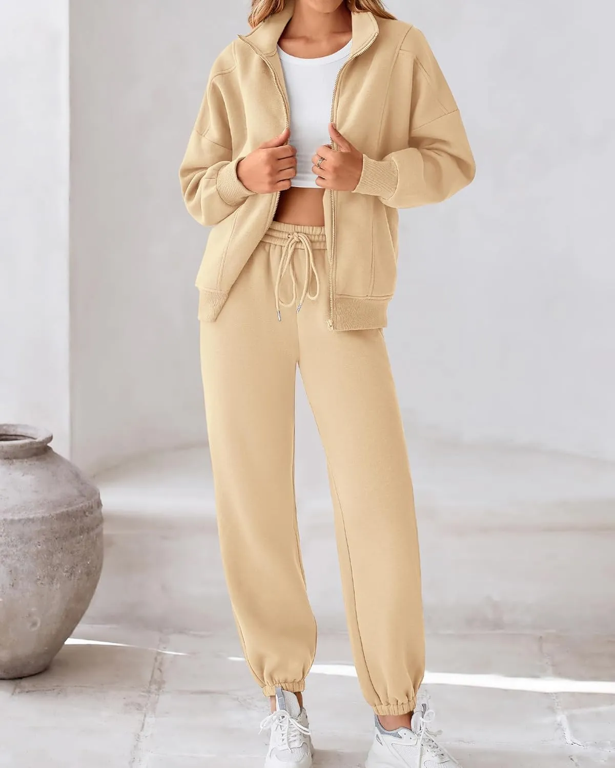 BTFBM Womens Sweatsuits 2 Piece Set 2025 Fleece Long Sleeve Zip Up Sweatshirt Sweatpants Winter Fall Outfits Jogger Sets