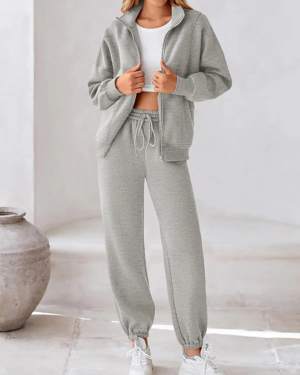 BTFBM Womens Sweatsuits 2 Piece Set 2025 Fleece Long Sleeve Zip Up Sweatshirt Sweatpants Winter Fall Outfits Jogger Sets
