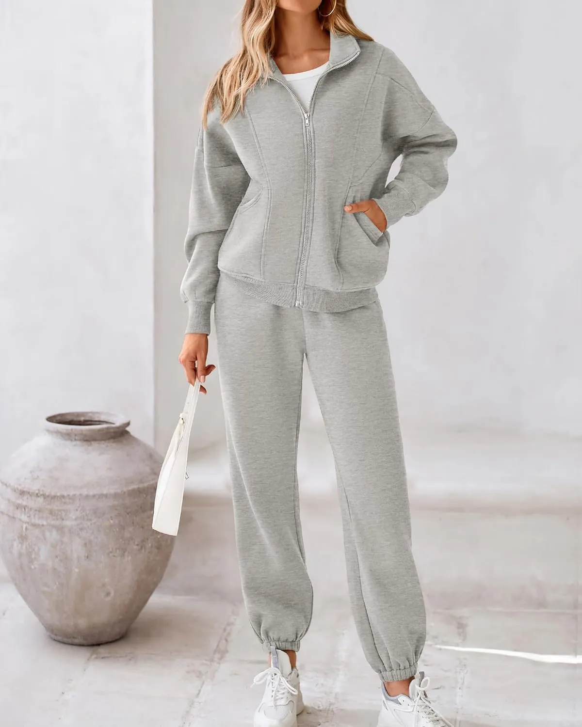BTFBM Womens Sweatsuits 2 Piece Set 2025 Fleece Long Sleeve Zip Up Sweatshirt Sweatpants Winter Fall Outfits Jogger Sets