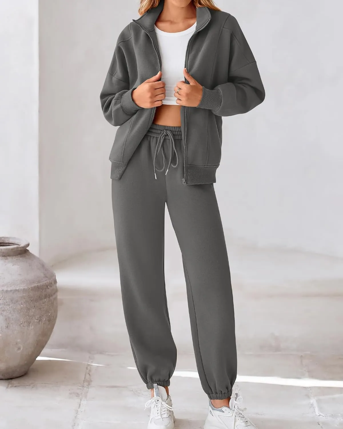 BTFBM Womens Sweatsuits 2 Piece Set 2025 Fleece Long Sleeve Zip Up Sweatshirt Sweatpants Winter Fall Outfits Jogger Sets