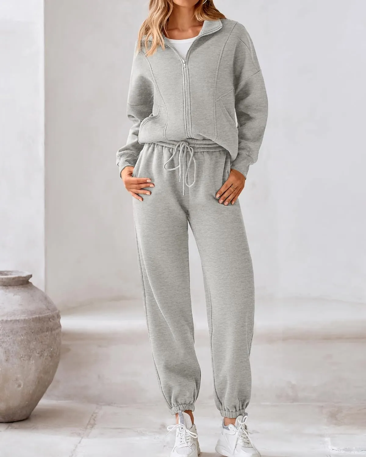 BTFBM Womens Sweatsuits 2 Piece Set 2025 Fleece Long Sleeve Zip Up Sweatshirt Sweatpants Winter Fall Outfits Jogger Sets