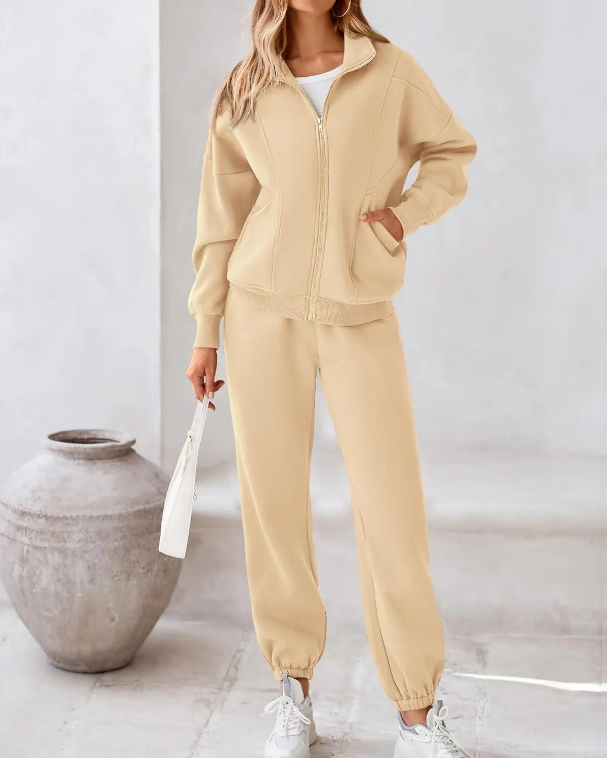 BTFBM Womens Sweatsuits 2 Piece Set 2025 Fleece Long Sleeve Zip Up Sweatshirt Sweatpants Winter Fall Outfits Jogger Sets
