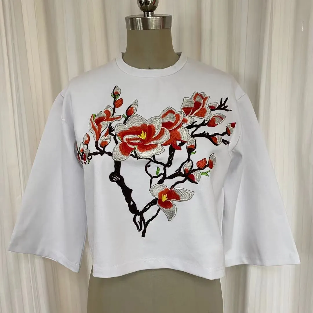 Cropped TOP sweatshirt  SW2150M - in white milano